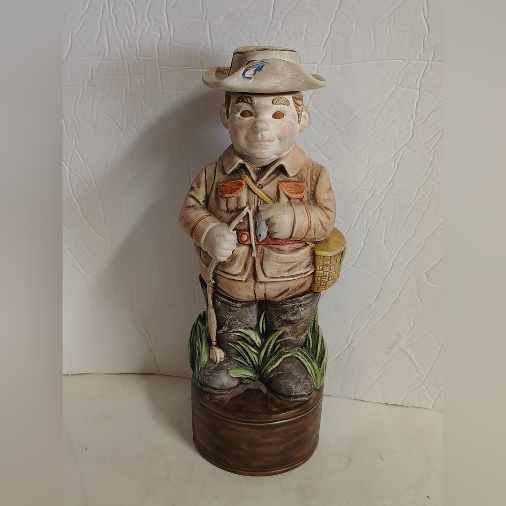 Alberta Molds Liquor Decanter Vintage 1972 Barware Fisherman Empty 12"